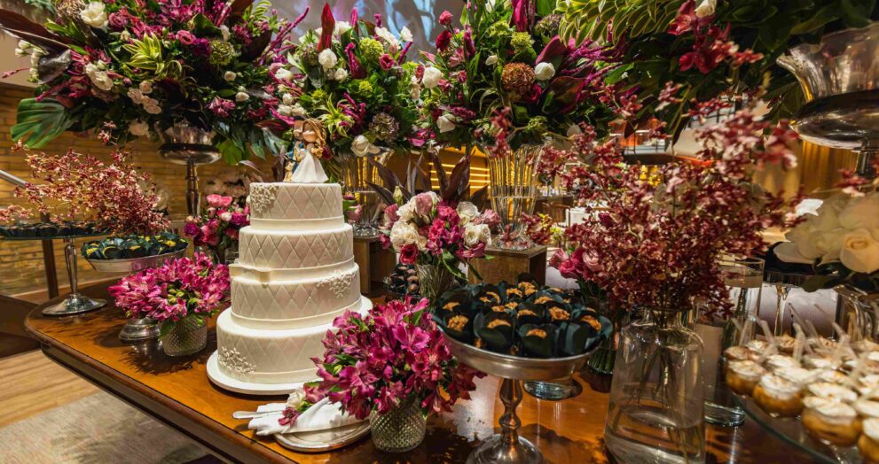 Luxury Designs & Unique Flavors for Memorable Celebrations