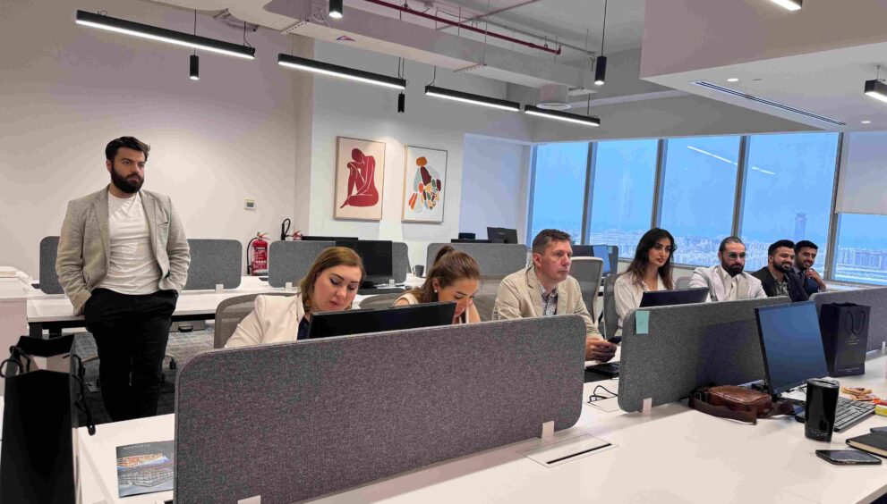 Why Working with the Best Consultants in Dubai Can Transform Your Immigration Journey